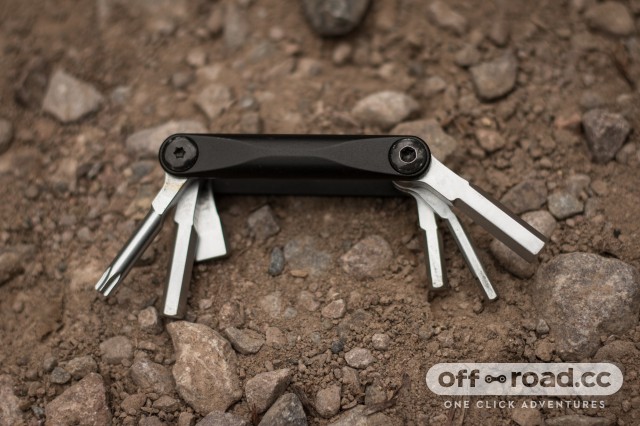 Specialized SWAT Conceal Carry MTB Tool Review off road.cc